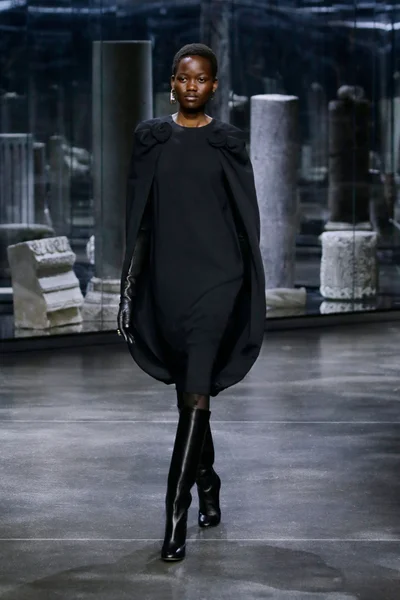Look 51